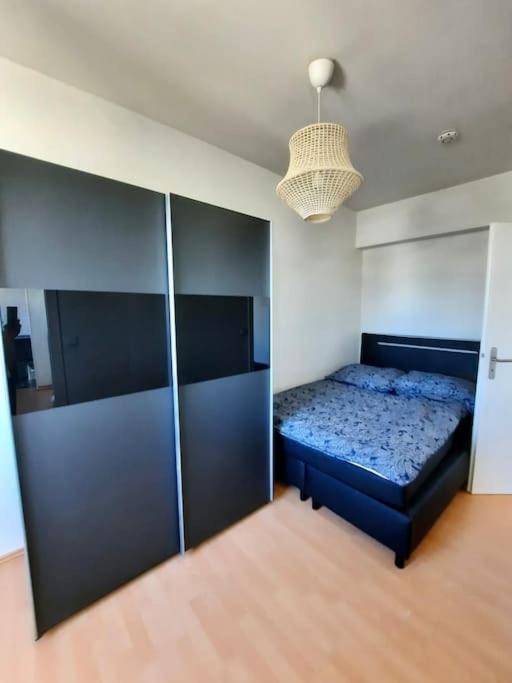 City-wohnung Mit Ausblick Apartment